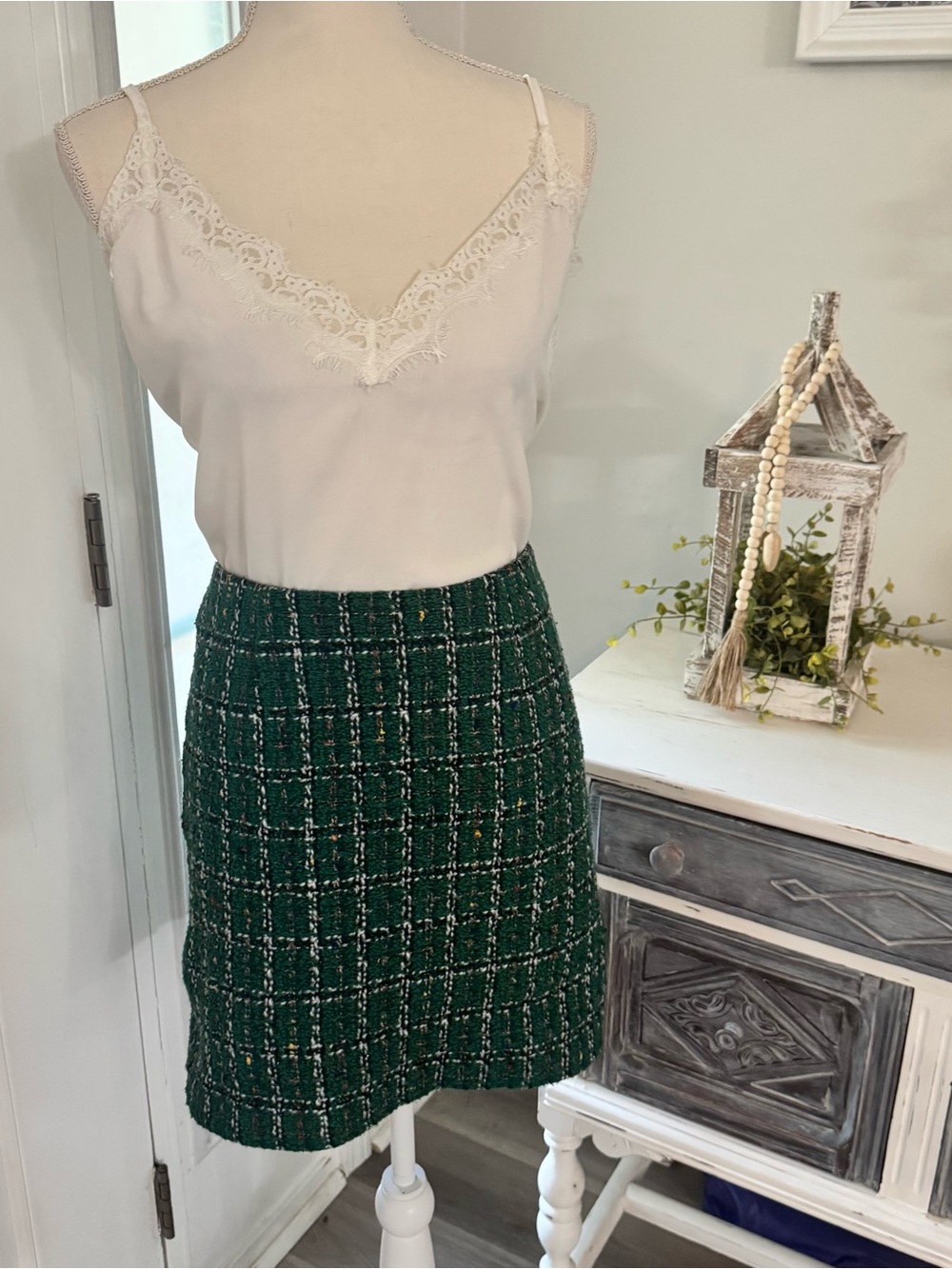 Anthropologie Hutch Green Textured Plaid Metallic Tweed Mini Skirt Size Small - Picture 6 of 8